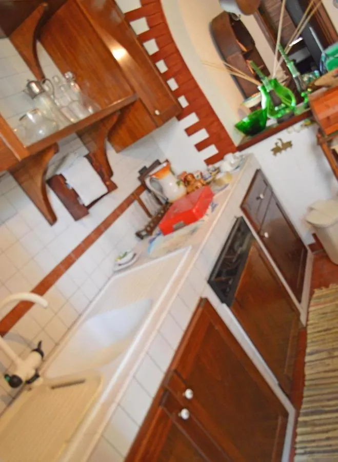 Villa Luigina - Seafront Villa In 카포오를란도 0*,